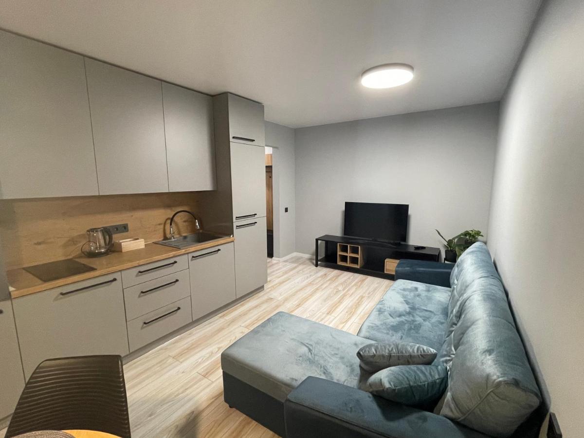 Mb Livinga Apartamentai Naftininku G Мажейкяй Екстер'єр фото