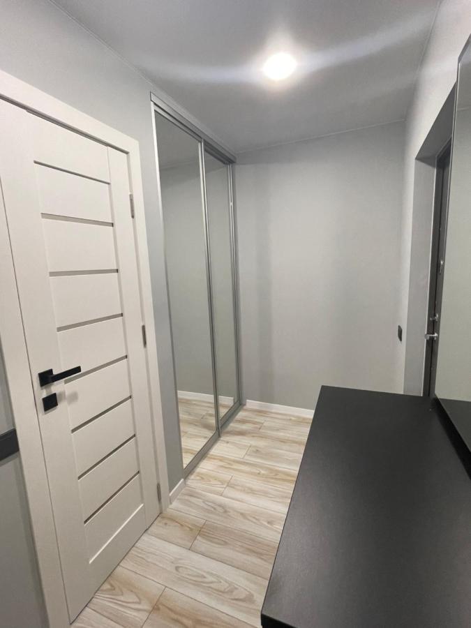 Mb Livinga Apartamentai Naftininku G Мажейкяй Екстер'єр фото